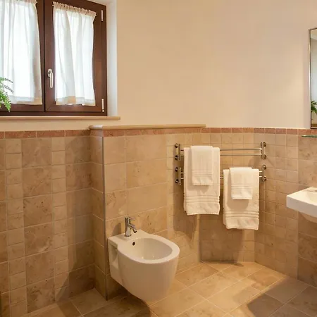 Contea Dei Ciliegi Ferienhaus