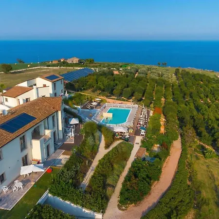 Contea Dei Ciliegi Ferienhaus Pedaso