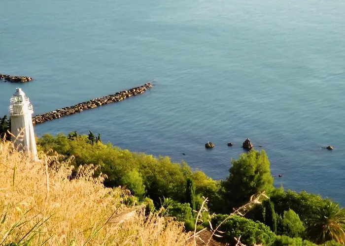 Contea Dei Ciliegi * Pedaso