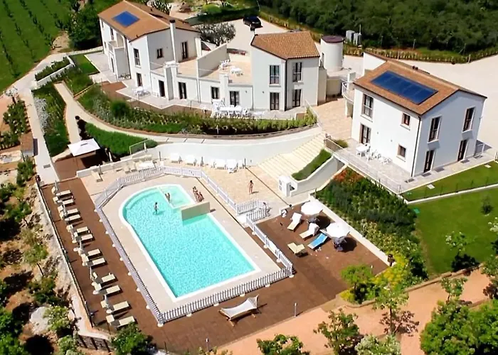 Contea Dei Ciliegi * Pedaso